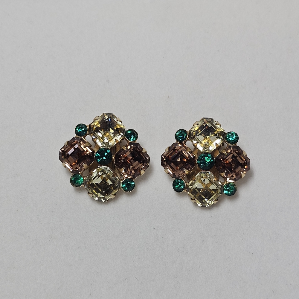 Avon Rhinestone Cluster Earrings
